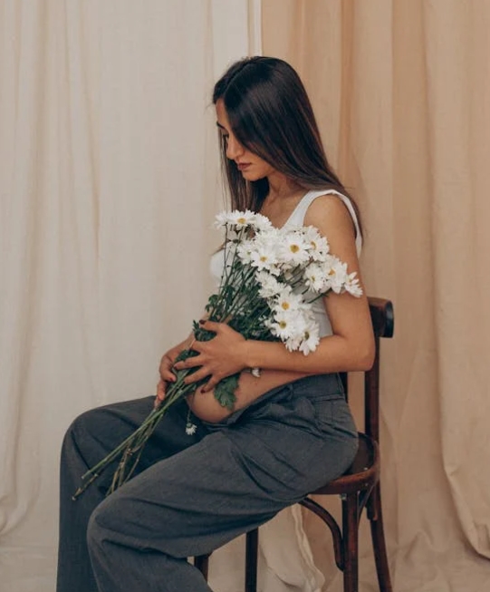 為什么懷孕后經(jīng)常感覺(jué)乳房有種脹痛感？