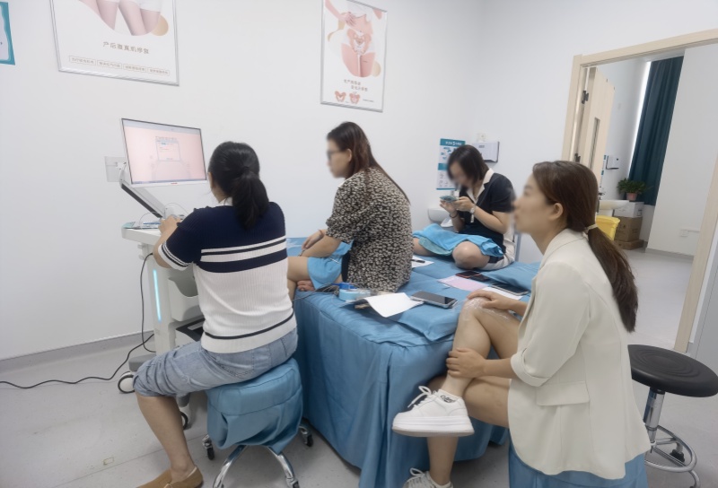 不是剛生完孩子的女性也可以使用盆底康復(fù)治療儀嗎？